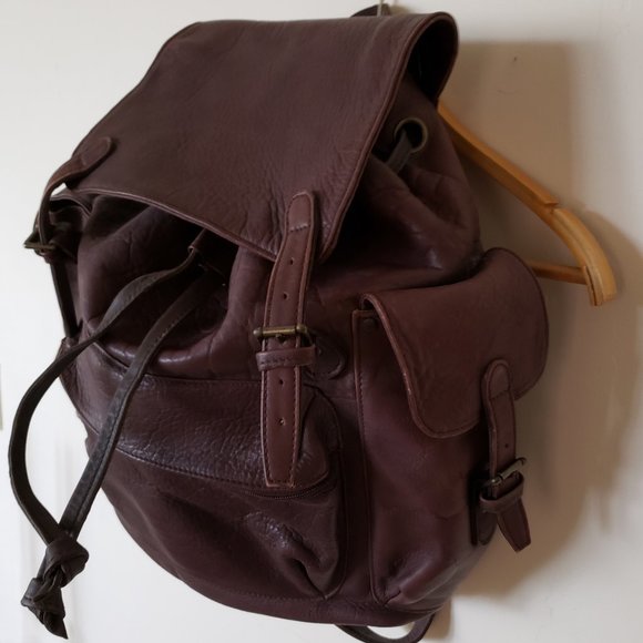 **SOLD**Ellington Heavy Duty Dark Brown Leather Unisex Backpack - Picture 4 of 9